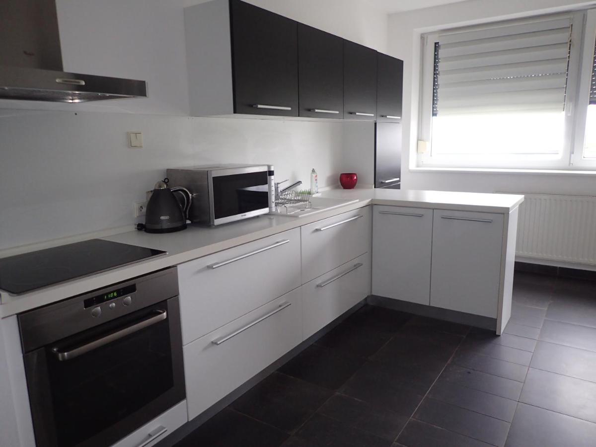 Marguerite - Parking Including Apartment
